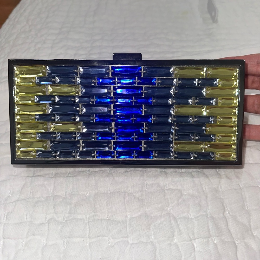 BCBG CLUTCH